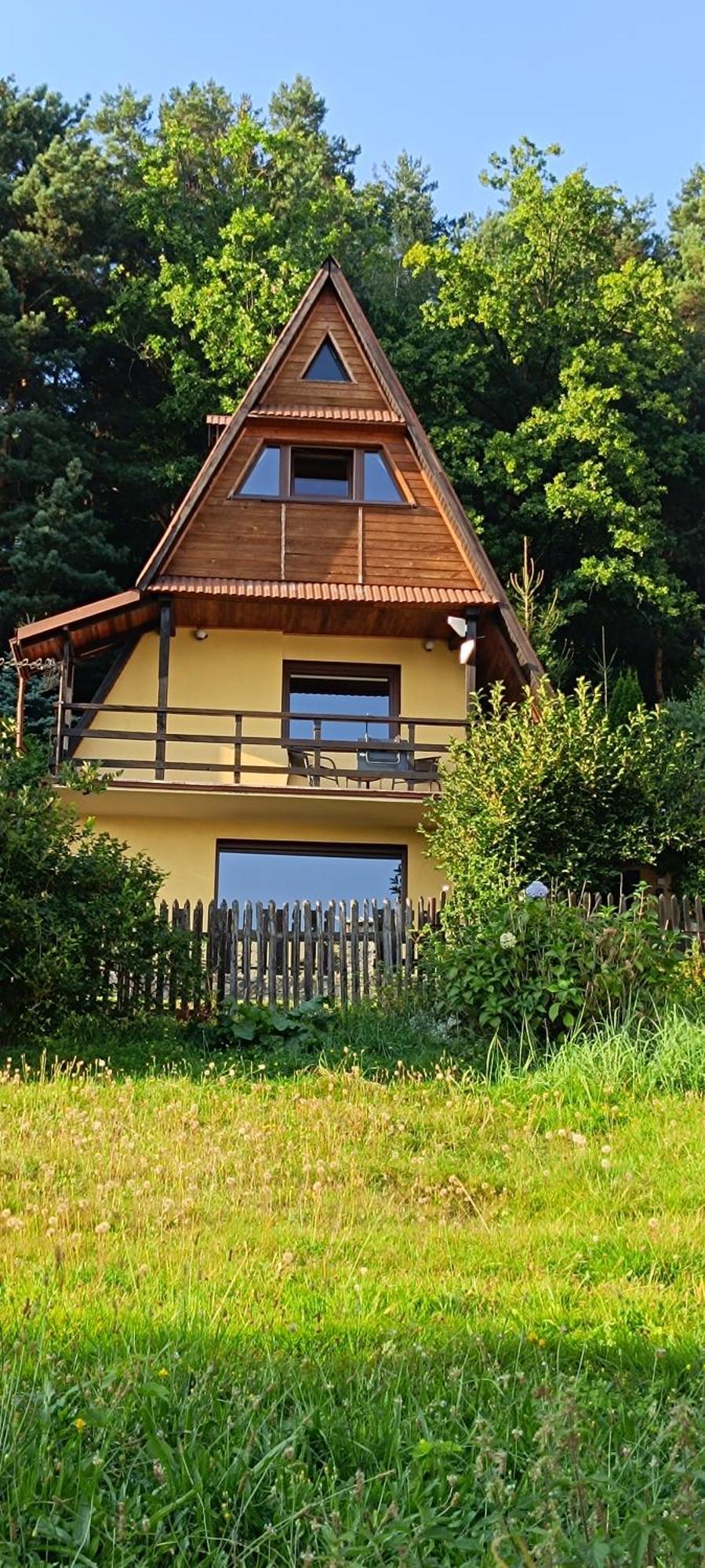 Domek Caloroczny Tresna Agata Bagian luar foto